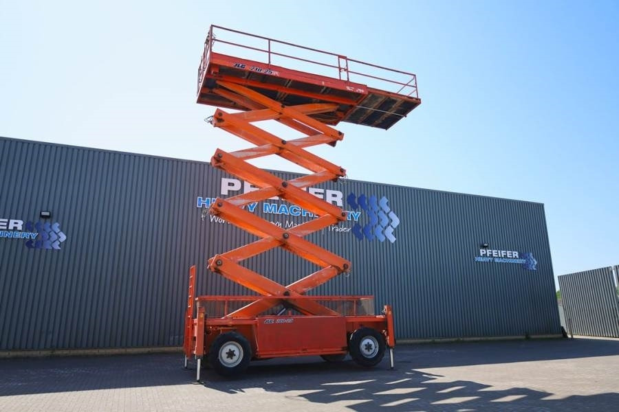 JLG 210-25 Diesel, 4x4 Drive, 23m Working Height, 1000 - 剪式升降机:图2 JLG 210-25 Diesel, 4x4 Drive, 23m Working Height, 1000 - 剪式升降机:图2