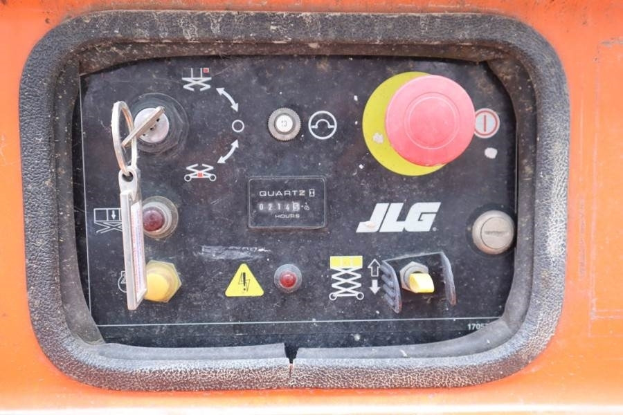 JLG M4069 Hybrid, 14.2m Working Height, 360kg Capacity - 剪式升降机:图4 JLG M4069 Hybrid, 14.2m Working Height, 360kg Capacity - 剪式升降机:图4