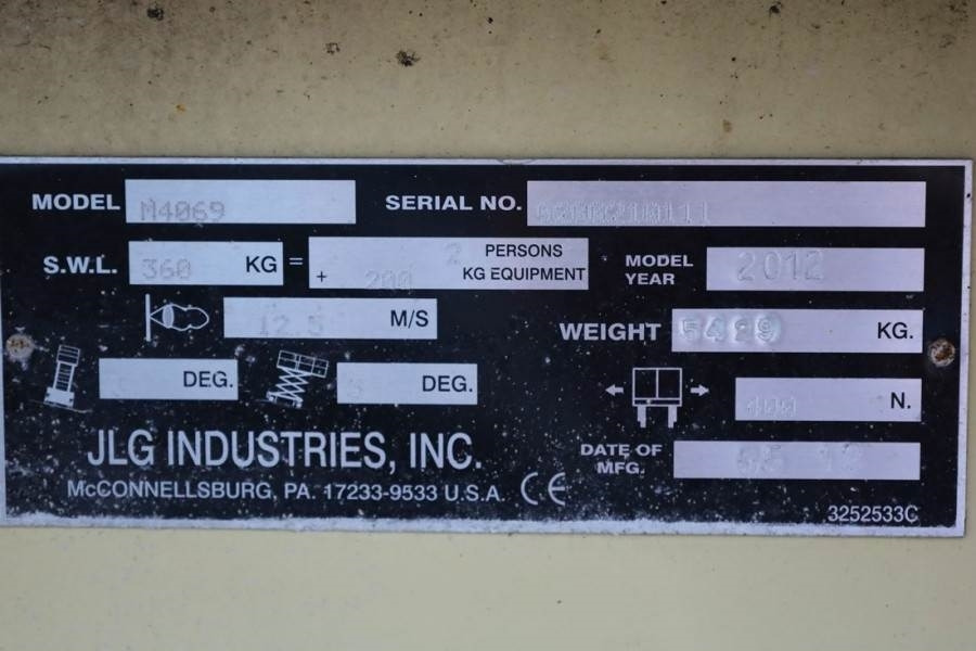 剪式升降机 JLG M4069 Hybrid, 14.2m Working Height, 360kg Capacity:图6 剪式升降机 JLG M4069 Hybrid, 14.2m Working Height, 360kg Capacity:图6