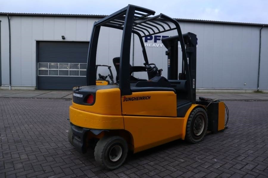 Jungheinrich EFG535 Electric, Lifting Height 4700mm, Freelift 1 - 柴油叉车:图2 Jungheinrich EFG535 Electric, Lifting Height 4700mm, Freelift 1 - 柴油叉车:图2
