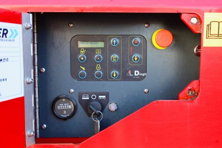 Magni DS1218RT Valid inspection, Diesel, 4x4 Drive, 12m - 剪式升降机:图5 Magni DS1218RT Valid inspection, Diesel, 4x4 Drive, 12m - 剪式升降机:图5