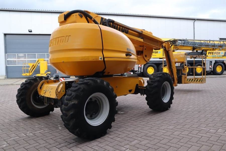 Manitou 160ATJ Diesel, 4x4x4 Drive, 16m Working Height, 8.  - 铰接臂:图2 Manitou 160ATJ Diesel, 4x4x4 Drive, 16m Working Height, 8.  - 铰接臂:图2