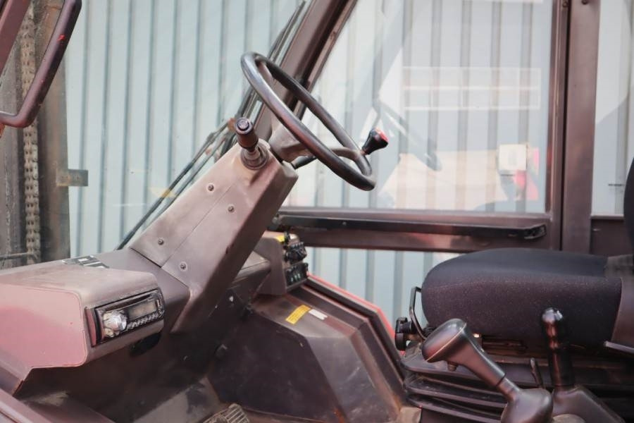 Manitou M30-4 Diesel, 4x4 Drive, 3t Capacity, Triplex Mast - 越野叉车:图4 Manitou M30-4 Diesel, 4x4 Drive, 3t Capacity, Triplex Mast - 越野叉车:图4