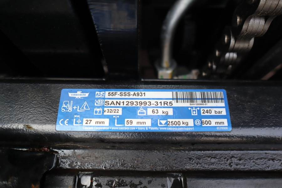 Manitou MC25-4 Valid Inspection, *Guarantee, Diesel, 4x4 - 越野叉车:图4 Manitou MC25-4 Valid Inspection, *Guarantee, Diesel, 4x4 - 越野叉车:图4