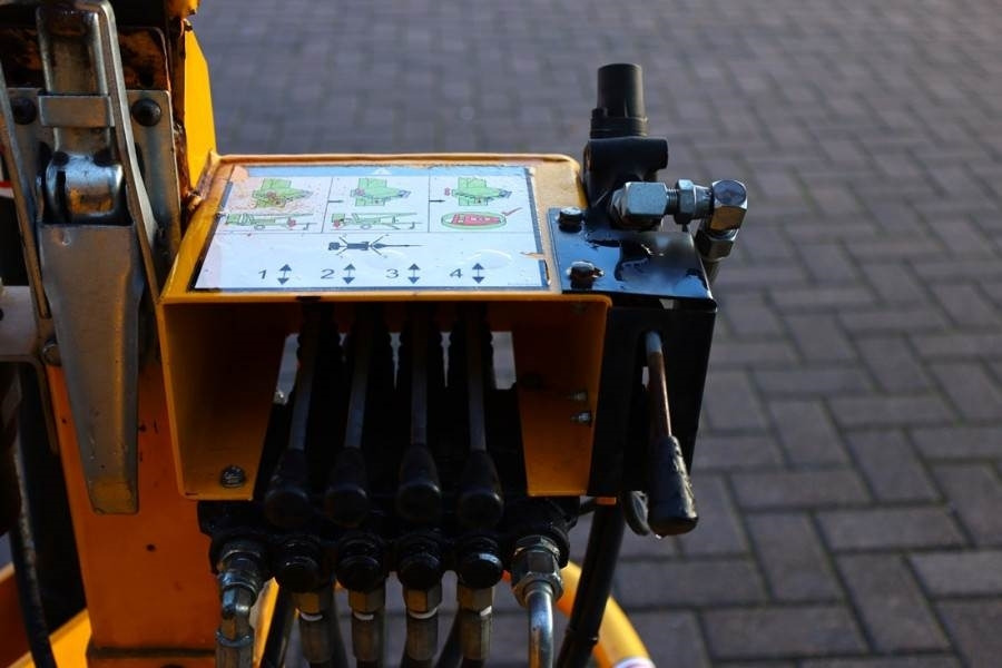 Niftylift 120TE Electric, 12.2m Working Height, 6.1m Reach, - 拖车式高空作业平台:图5 Niftylift 120TE Electric, 12.2m Working Height, 6.1m Reach, - 拖车式高空作业平台:图5