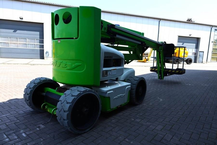 Niftylift HR17N Hybrid MK3 Hybrid Battery & Diesel, 17m Work - 铰接臂:图2 Niftylift HR17N Hybrid MK3 Hybrid Battery & Diesel, 17m Work - 铰接臂:图2