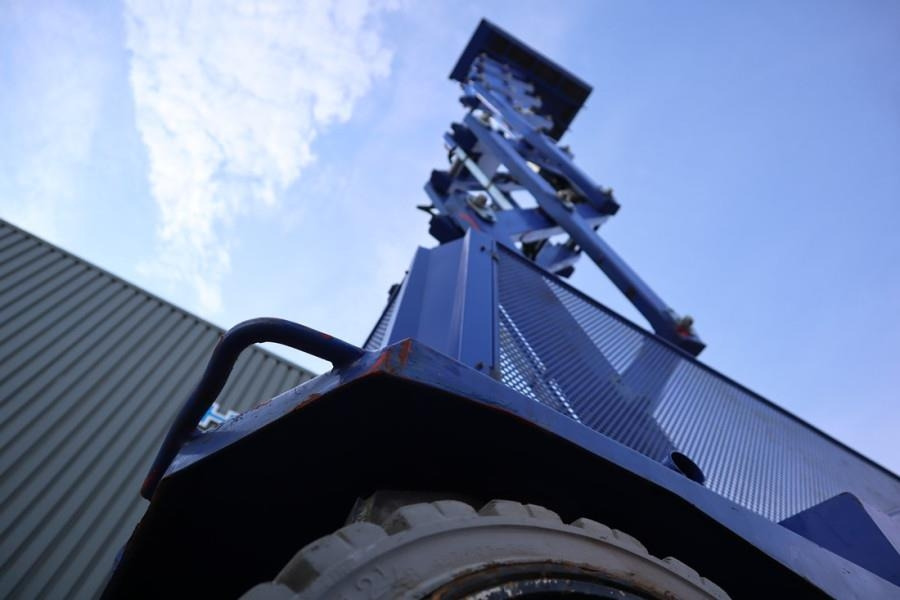 剪式升降机 PB LIFT S171-16E Electric, 17.3m Working Height, 400k:图10 剪式升降机 PB LIFT S171-16E Electric, 17.3m Working Height, 400k:图10