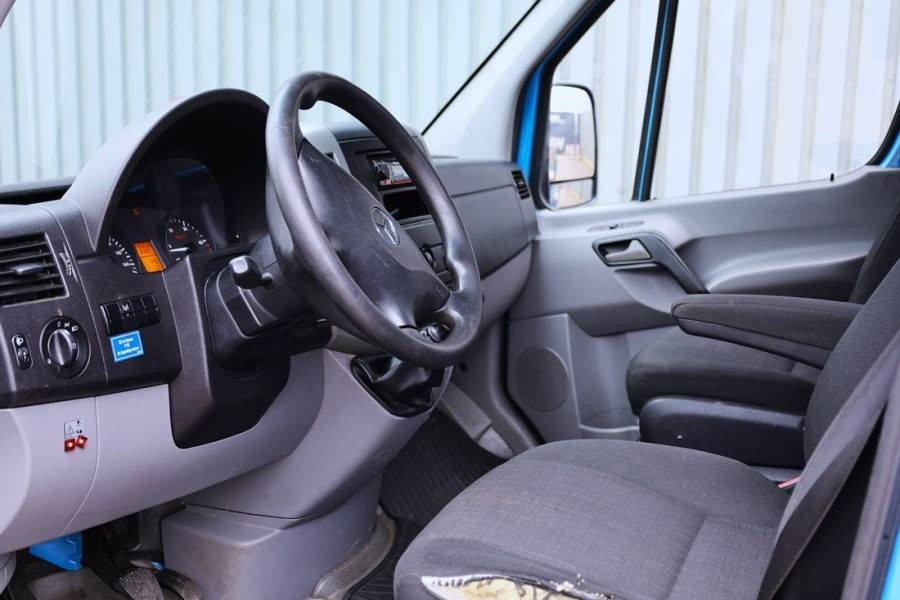 Palfinger P250BK Driving Licence B/3, Mercedes-Benz, 25m Wor - 车载空中平台:图3 Palfinger P250BK Driving Licence B/3, Mercedes-Benz, 25m Wor - 车载空中平台:图3