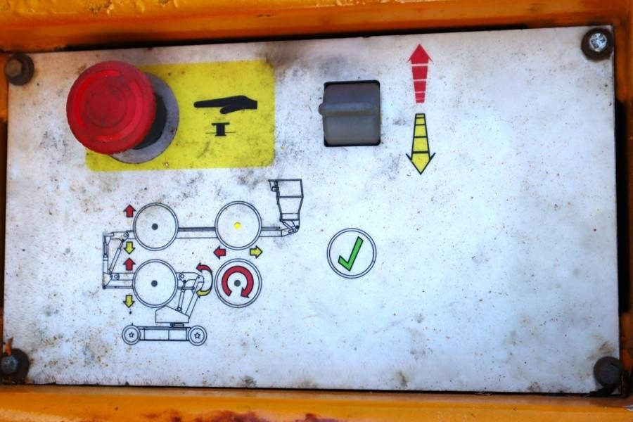 Snorkel A38E Electric, 13.5m Working Height, 6.1m Reach, 2 - 铰接臂:图4 Snorkel A38E Electric, 13.5m Working Height, 6.1m Reach, 2 - 铰接臂:图4