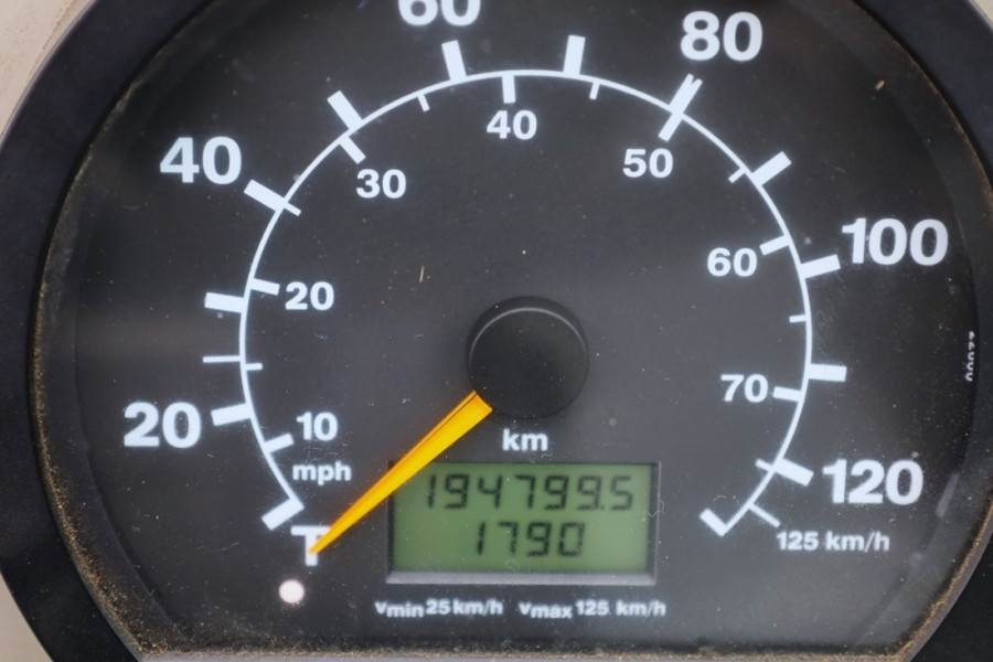 Terex Demag AC40 City Diesel, 6x6 Drive And 6-Wheel Stee - 全地形起重机:图5 Terex Demag AC40 City Diesel, 6x6 Drive And 6-Wheel Stee - 全地形起重机:图5