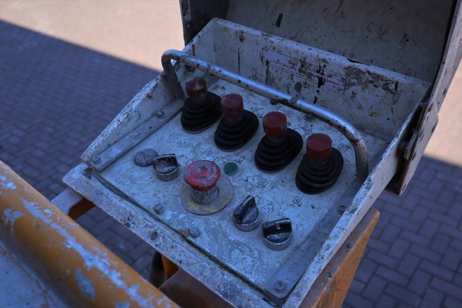 Teupen EURO B16T As-Is, Driving Licence B/3, Diesel, 16m - 车载空中平台:图4 Teupen EURO B16T As-Is, Driving Licence B/3, Diesel, 16m - 车载空中平台:图4