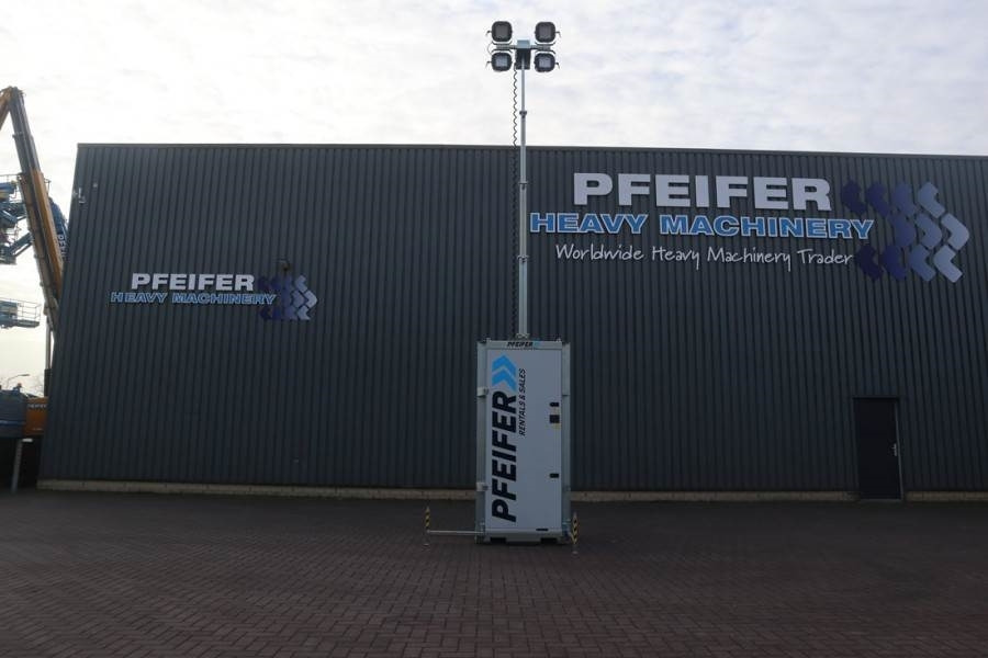 Trime X-BOX M 4 x 320W Valid inspection, *Guarantee! Max - 照明塔:图5 Trime X-BOX M 4 x 320W Valid inspection, *Guarantee! Max - 照明塔:图5