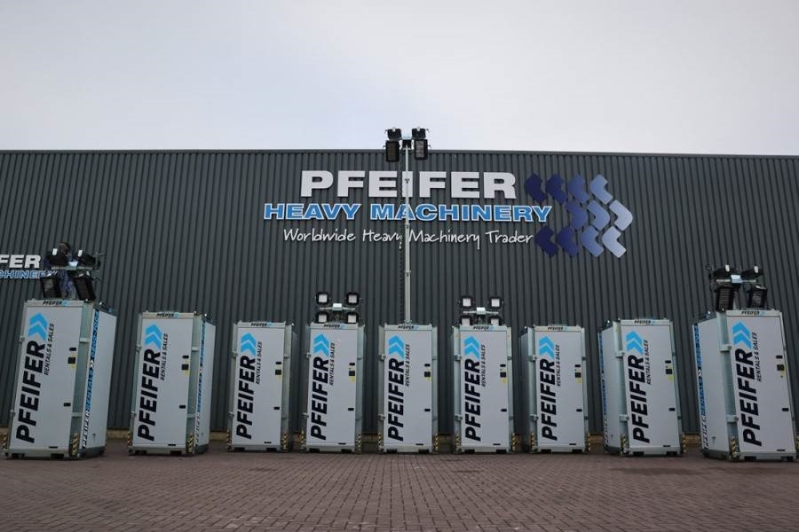 Trime X-BOX M 4 x 320W Valid inspection, *Guarantee! Max - 照明塔:图1 Trime X-BOX M 4 x 320W Valid inspection, *Guarantee! Max - 照明塔:图1