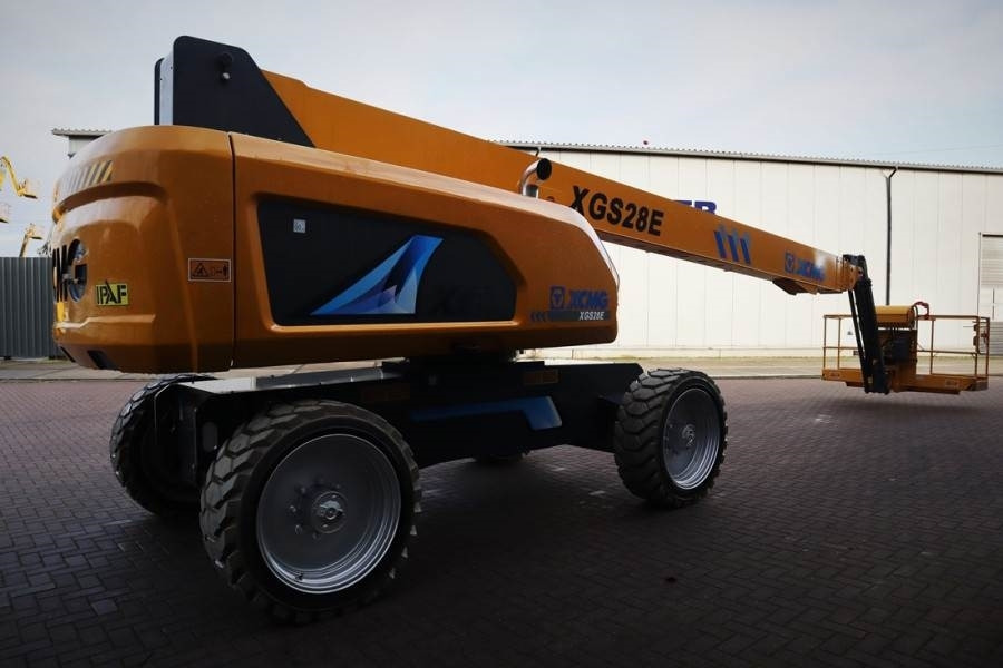 XCMG XGS28E Valid inspection, *Guarantee! Diesel, 4x4 D - 伸缩臂:图2 XCMG XGS28E Valid inspection, *Guarantee! Diesel, 4x4 D - 伸缩臂:图2
