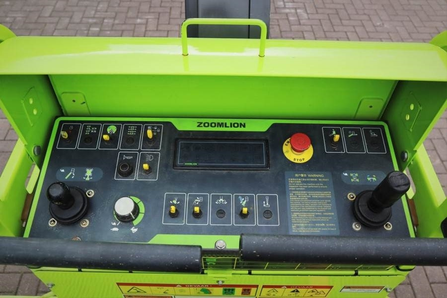 Zoomlion ZT20J Valid inspection, *Guarantee! Diesel, 4x4 Dr - 伸缩臂:图3 Zoomlion ZT20J Valid inspection, *Guarantee! Diesel, 4x4 Dr - 伸缩臂:图3