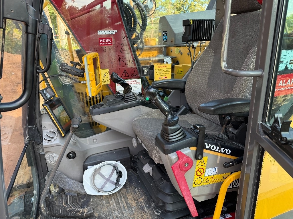 Volvo 145el - 履带式挖掘机:图4 Volvo 145el - 履带式挖掘机:图4