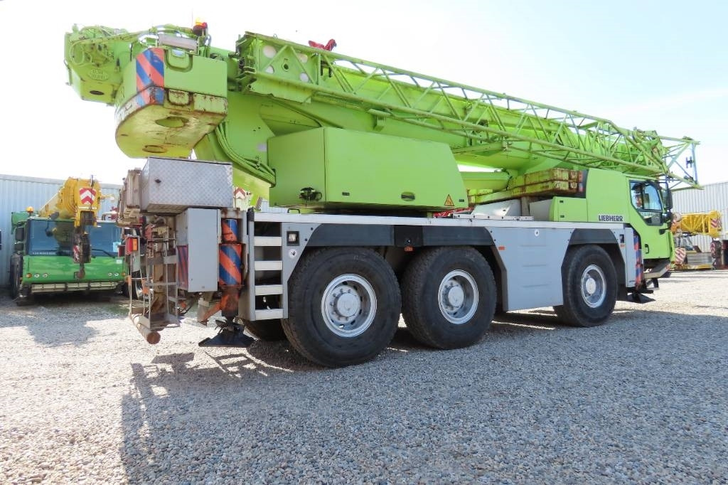 Liebherr LTM 1055-3.2  - 全地形起重机:图3 Liebherr LTM 1055-3.2  - 全地形起重机:图3