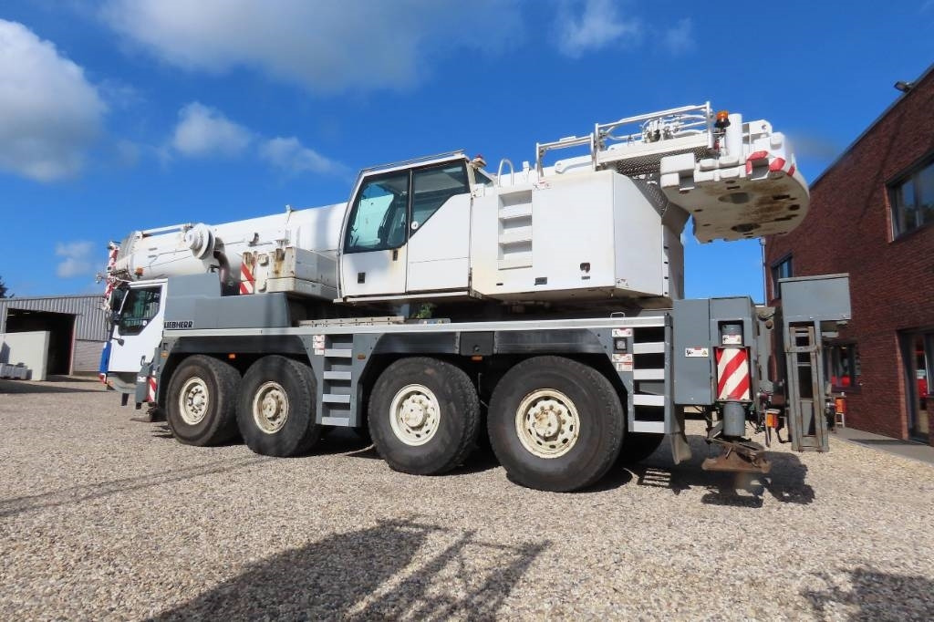 Liebherr LTM 1090-4.1 - 全地形起重机:图4 Liebherr LTM 1090-4.1 - 全地形起重机:图4
