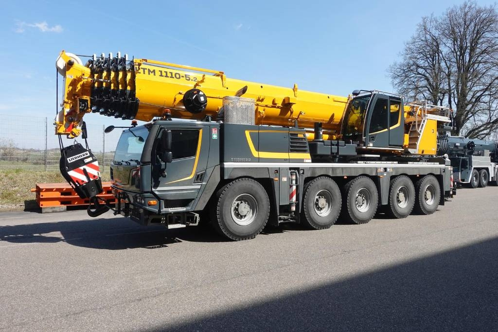 Liebherr LTM 1110-5.2 - 全地形起重机:图1 Liebherr LTM 1110-5.2 - 全地形起重机:图1