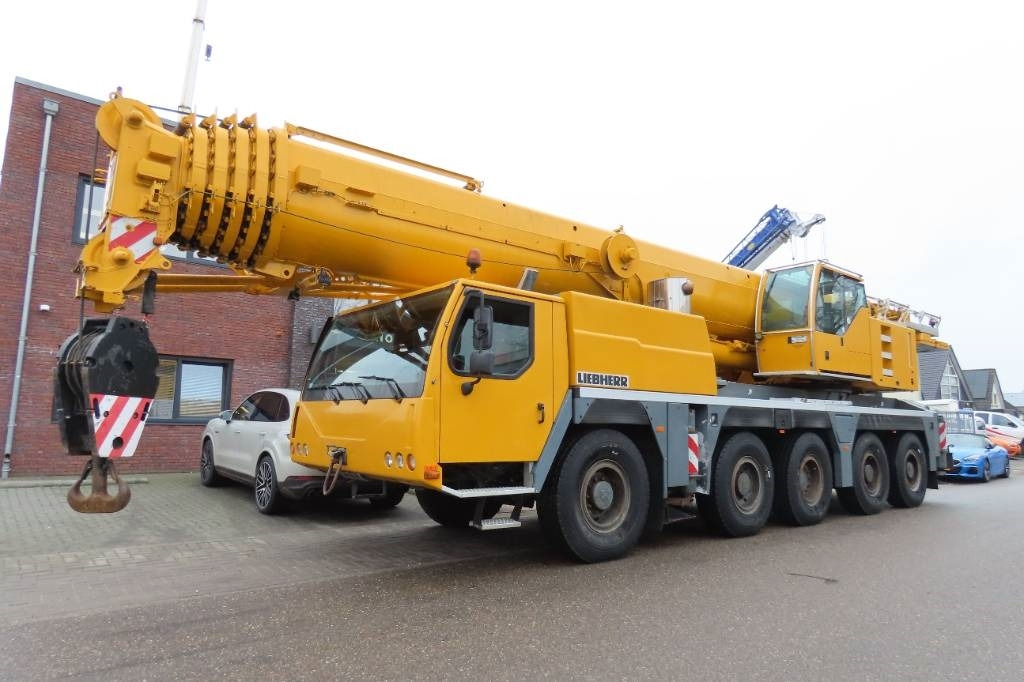 Liebherr LTM 1130-5.1 - 全地形起重机:图1 Liebherr LTM 1130-5.1 - 全地形起重机:图1
