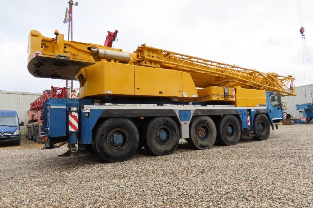 Liebherr LTM 1130-5.1 - 全地形起重机:图3 Liebherr LTM 1130-5.1 - 全地形起重机:图3