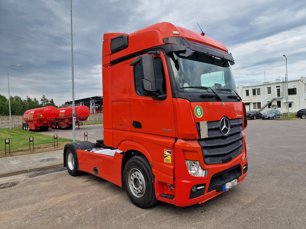 MERCEDES-BENZ Actros 1845 Retarder - 牵引车:图2 MERCEDES-BENZ Actros 1845 Retarder - 牵引车:图2