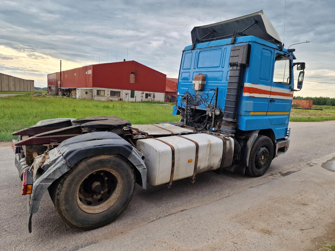 Scania 113 360hp manual - 牵引车:图3 Scania 113 360hp manual - 牵引车:图3