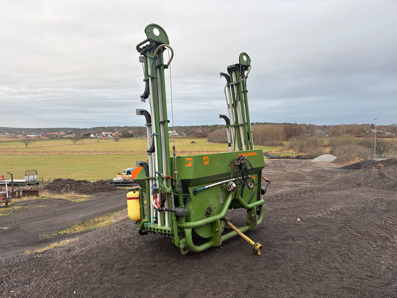 Amazone JET 1203F - 肥料撒施机:图1 Amazone JET 1203F - 肥料撒施机:图1