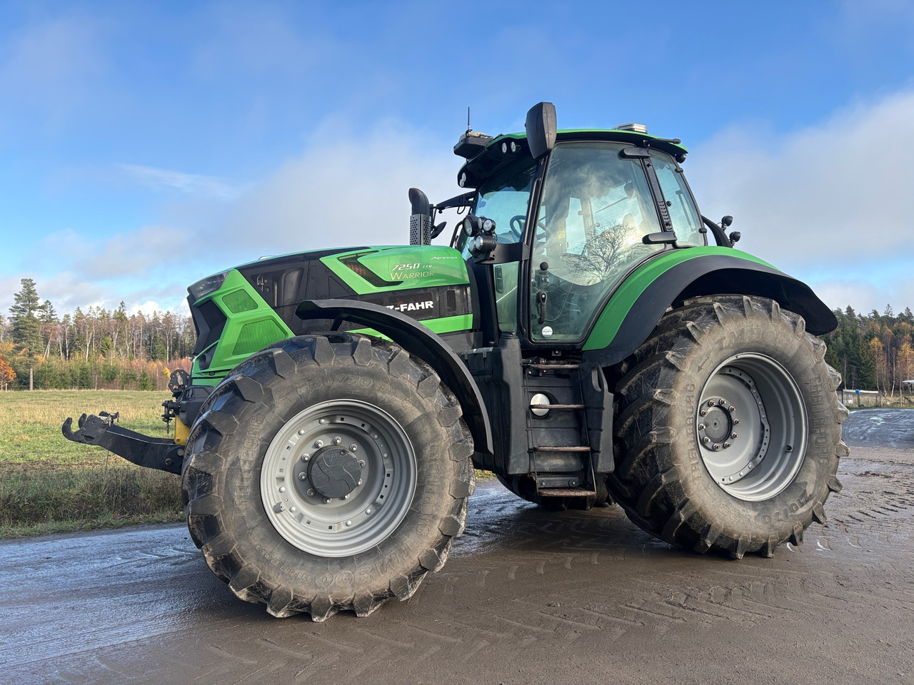 Deutz-Fahr 7250 Agrotron TTV Warrior - 拖拉机:图1 Deutz-Fahr 7250 Agrotron TTV Warrior - 拖拉机:图1