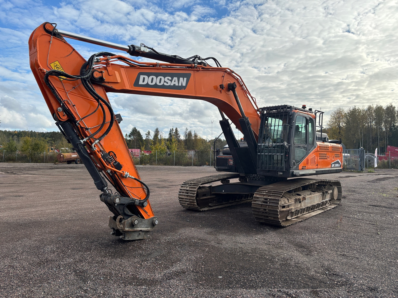Doosan DX300LC-7 - 挖掘机:图1 Doosan DX300LC-7 - 挖掘机:图1