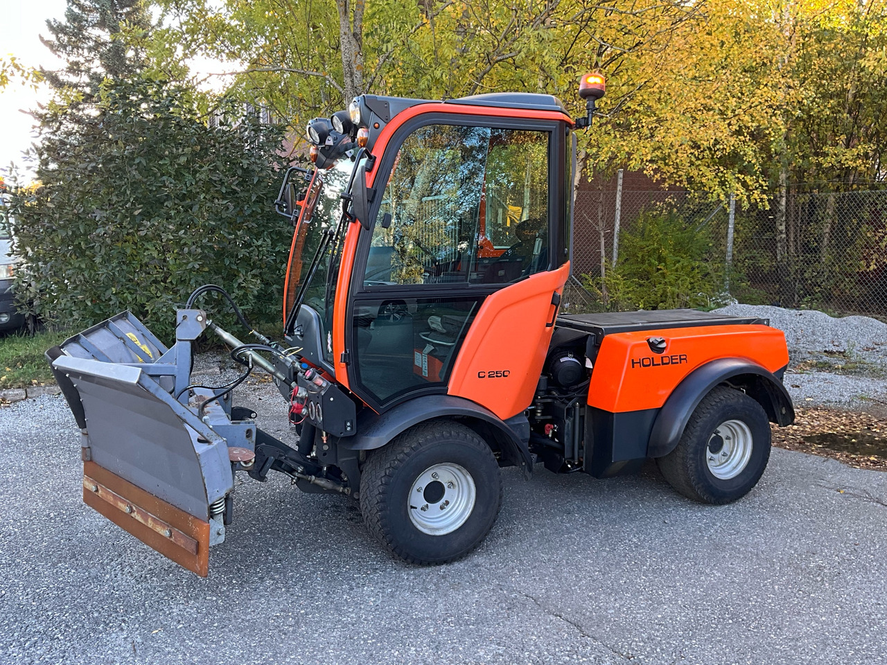 Holder C250 - 市政/ 专用车辆:图1 Holder C250 - 市政/ 专用车辆:图1