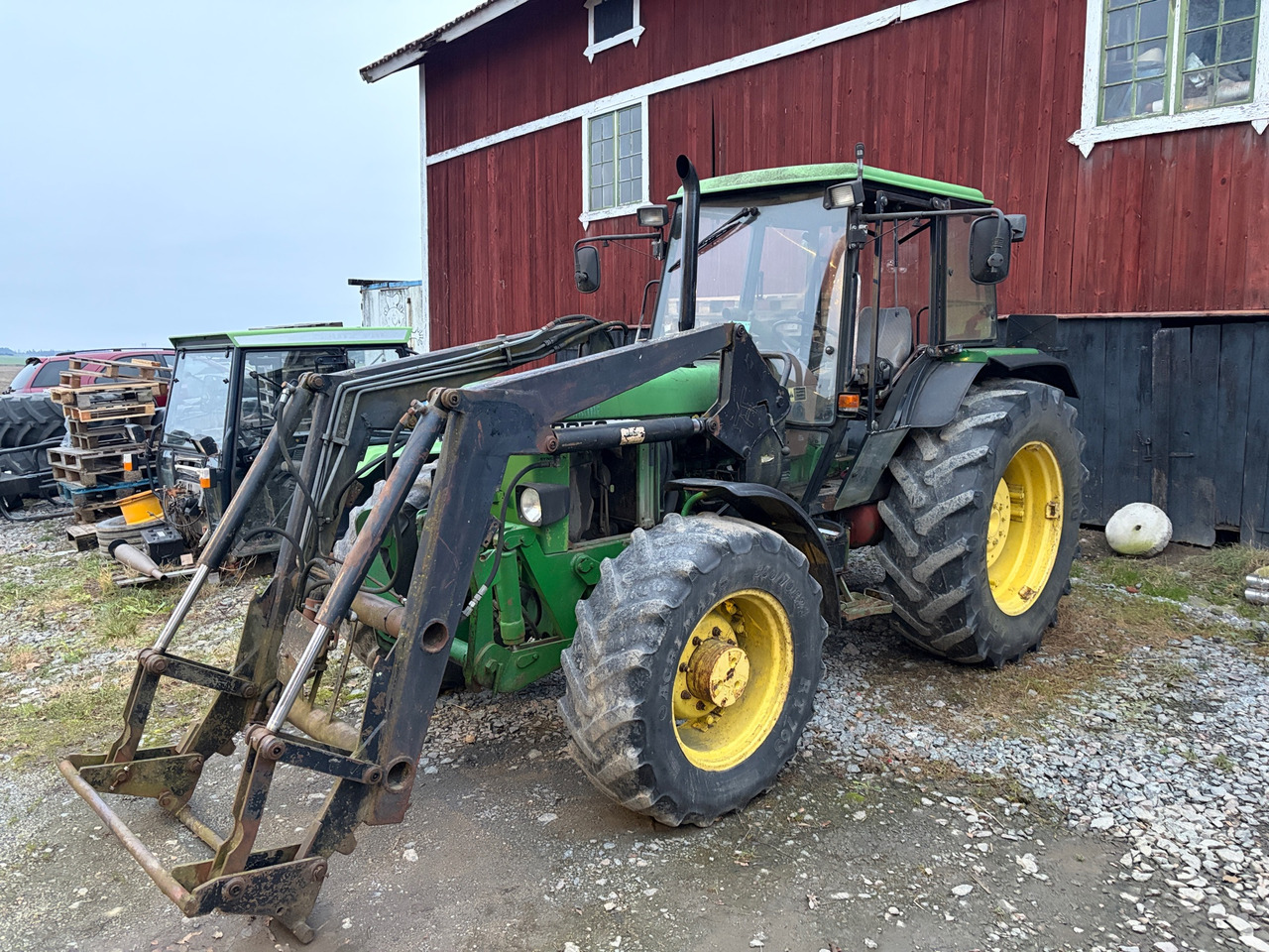 John Deere 2850 - 拖拉机:图1 John Deere 2850 - 拖拉机:图1
