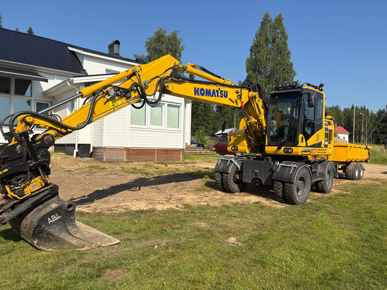 Komatsu PW 148-11E0 - 挖掘机:图1 Komatsu PW 148-11E0 - 挖掘机:图1