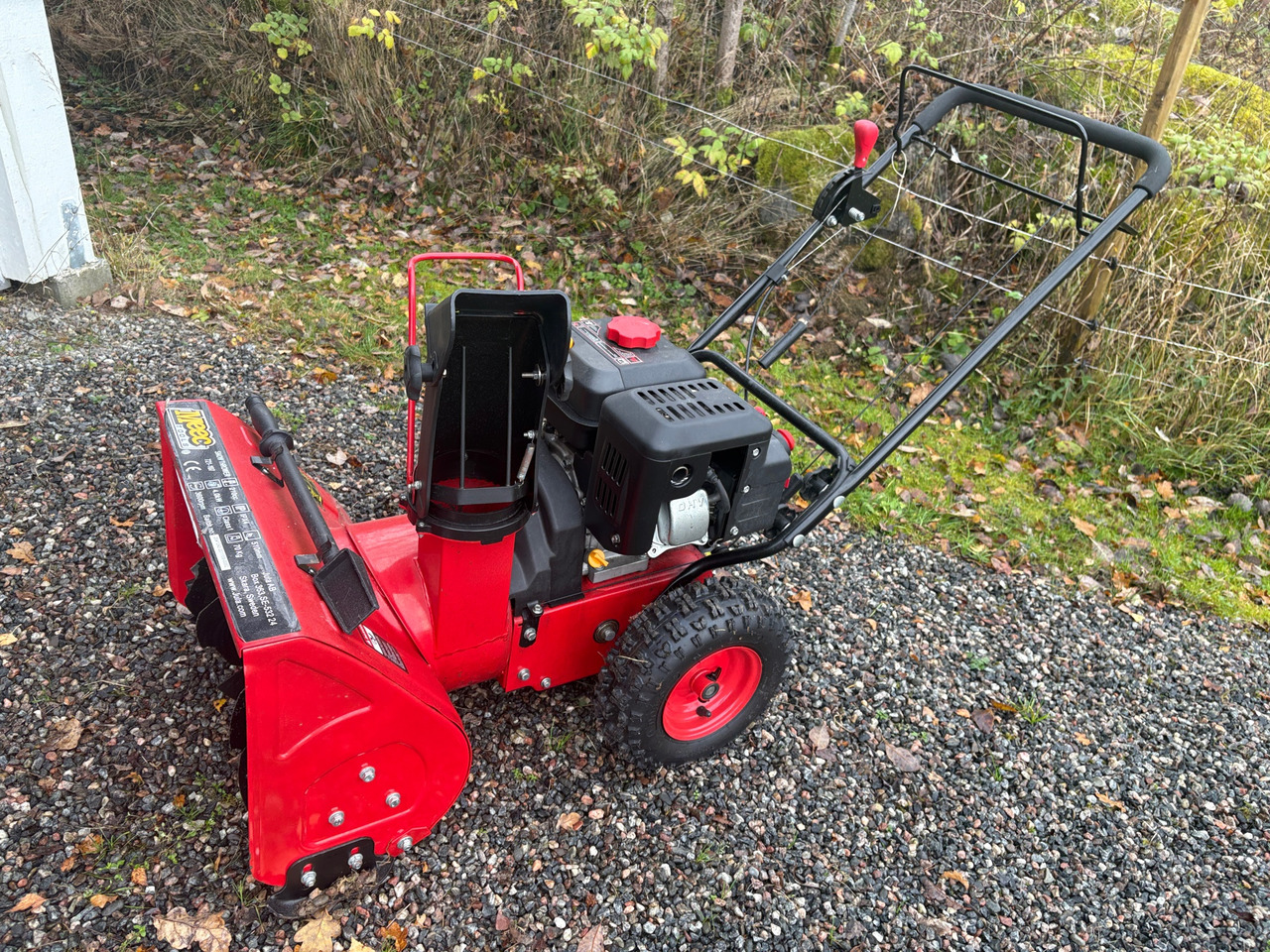 Meec Tools 721-107 - 除雪机:图1 Meec Tools 721-107 - 除雪机:图1