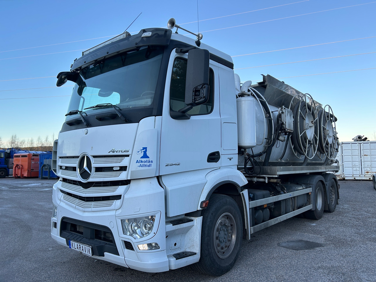 Mercedes-Benz 2542 - 真空车:图1 Mercedes-Benz 2542 - 真空车:图1