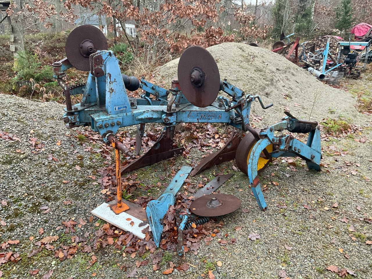 Överum - 犁:图1 Överum - 犁:图1