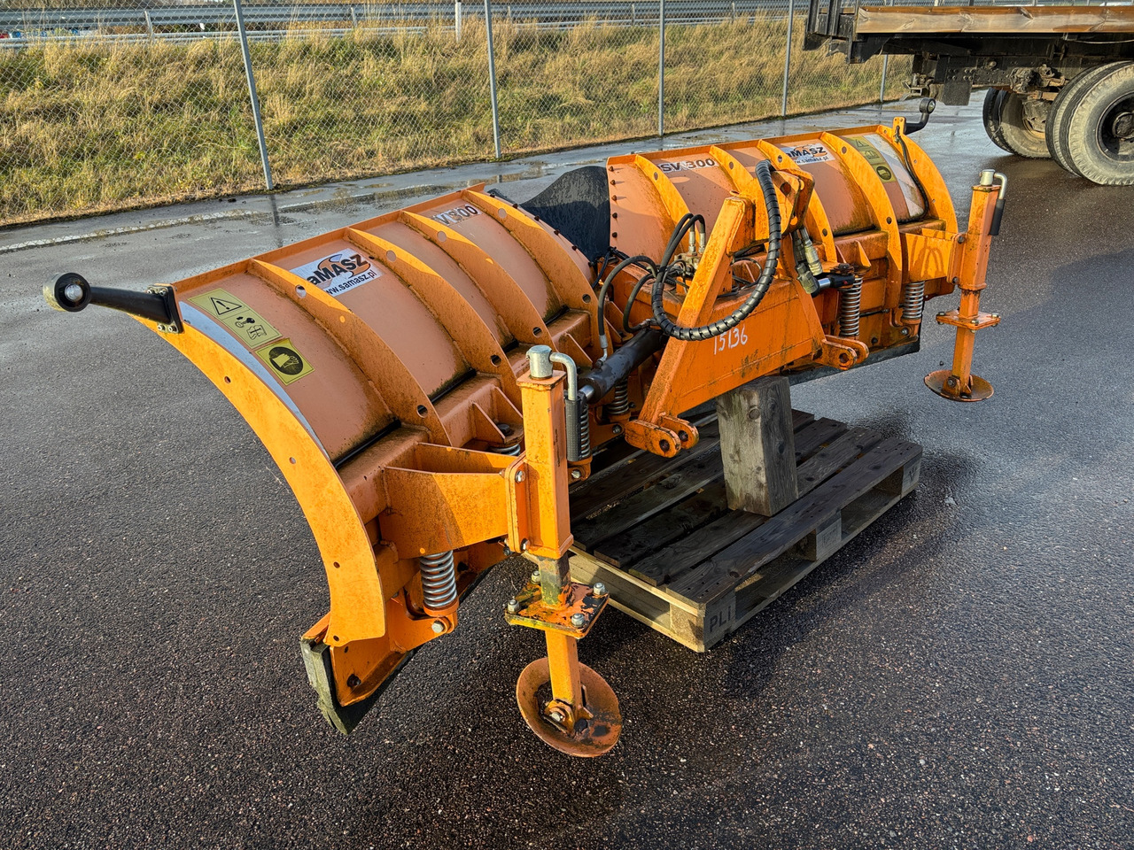 Samasz PSV 300 - 推雪板:图1 Samasz PSV 300 - 推雪板:图1