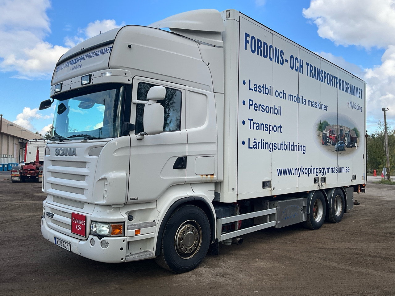 Scania R420 6x2 - 卡车:图1 Scania R420 6x2 - 卡车:图1