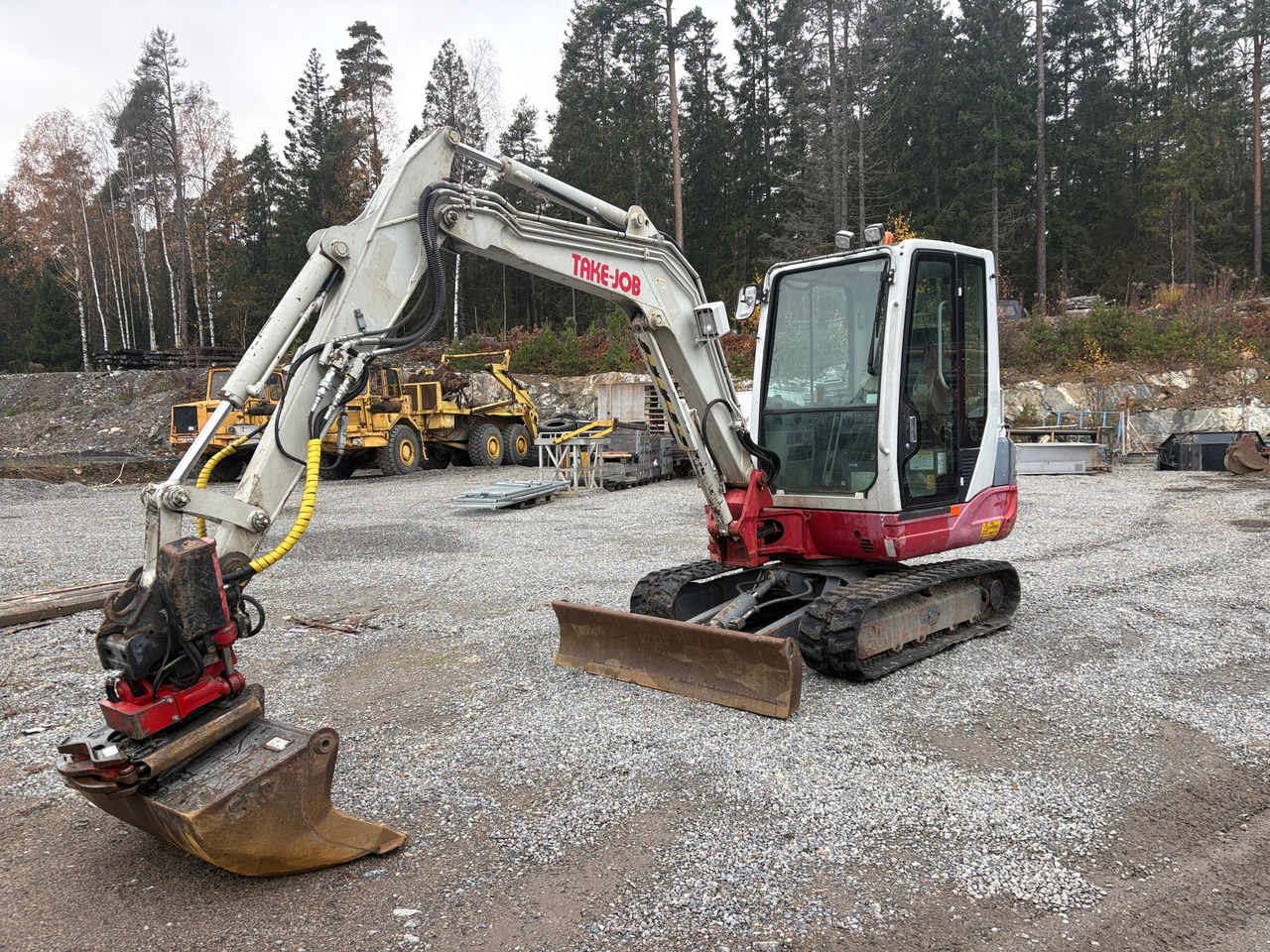 Take-Job Takeuchi TB235 - 挖掘机:图1 Take-Job Takeuchi TB235 - 挖掘机:图1