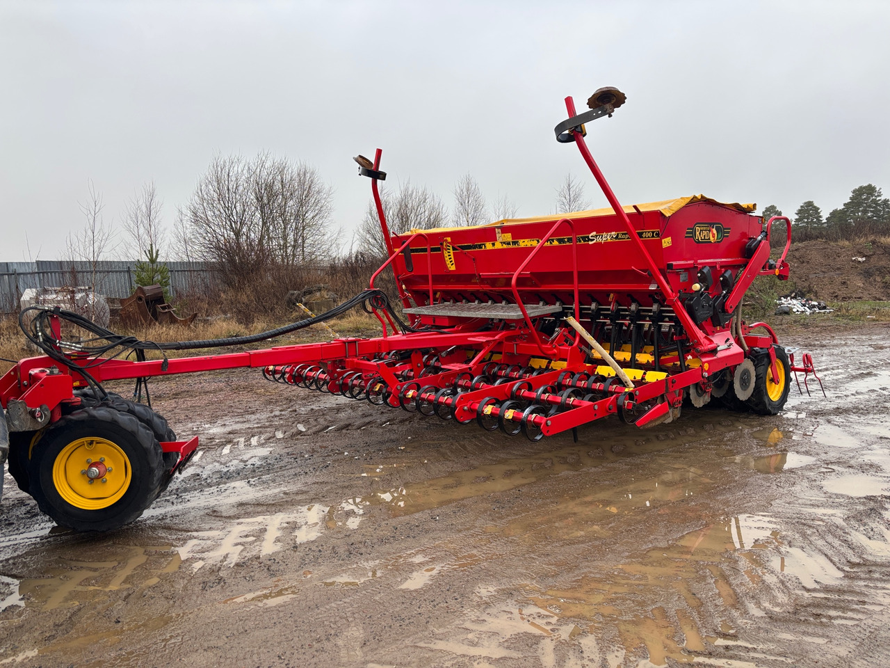 Väderstad Rapid 400C - 播种设备:图1 Väderstad Rapid 400C - 播种设备:图1