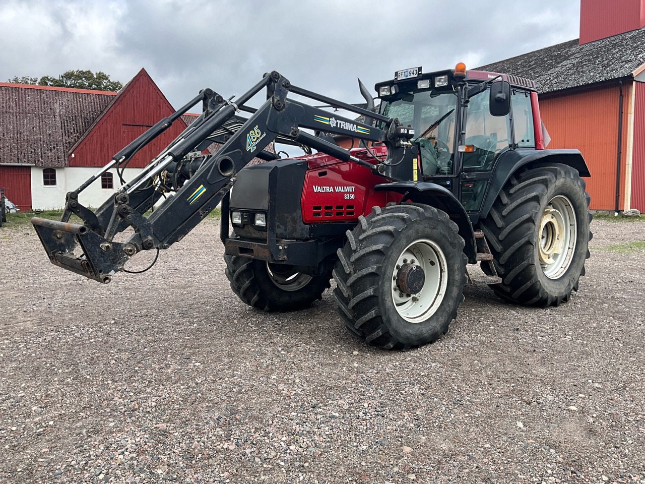Valtra Valmet 8350-4 - 拖拉机:图1 Valtra Valmet 8350-4 - 拖拉机:图1