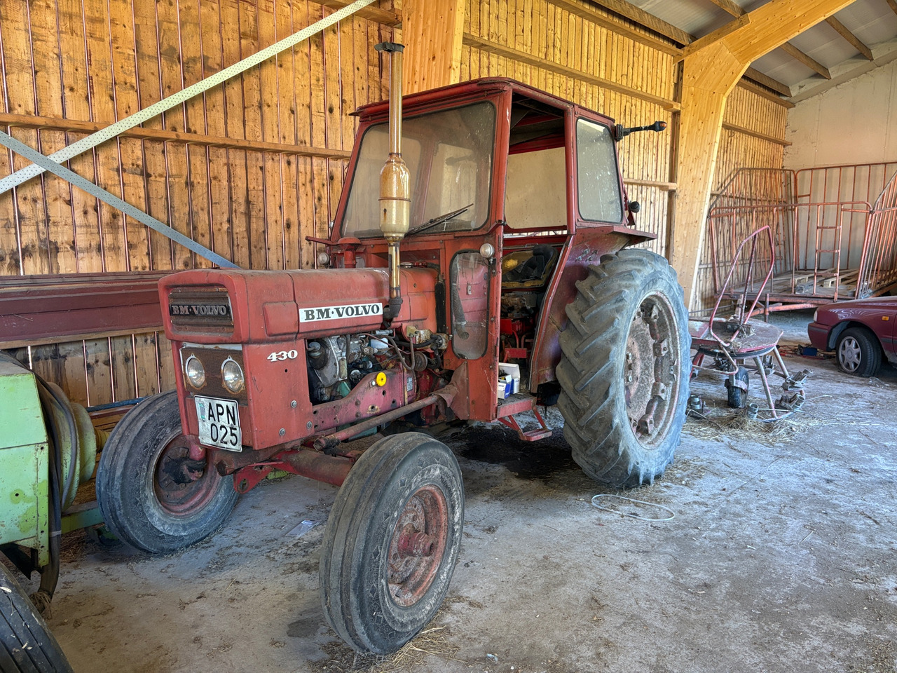 Volvo BM T 430 - 拖拉机:图1 Volvo BM T 430 - 拖拉机:图1