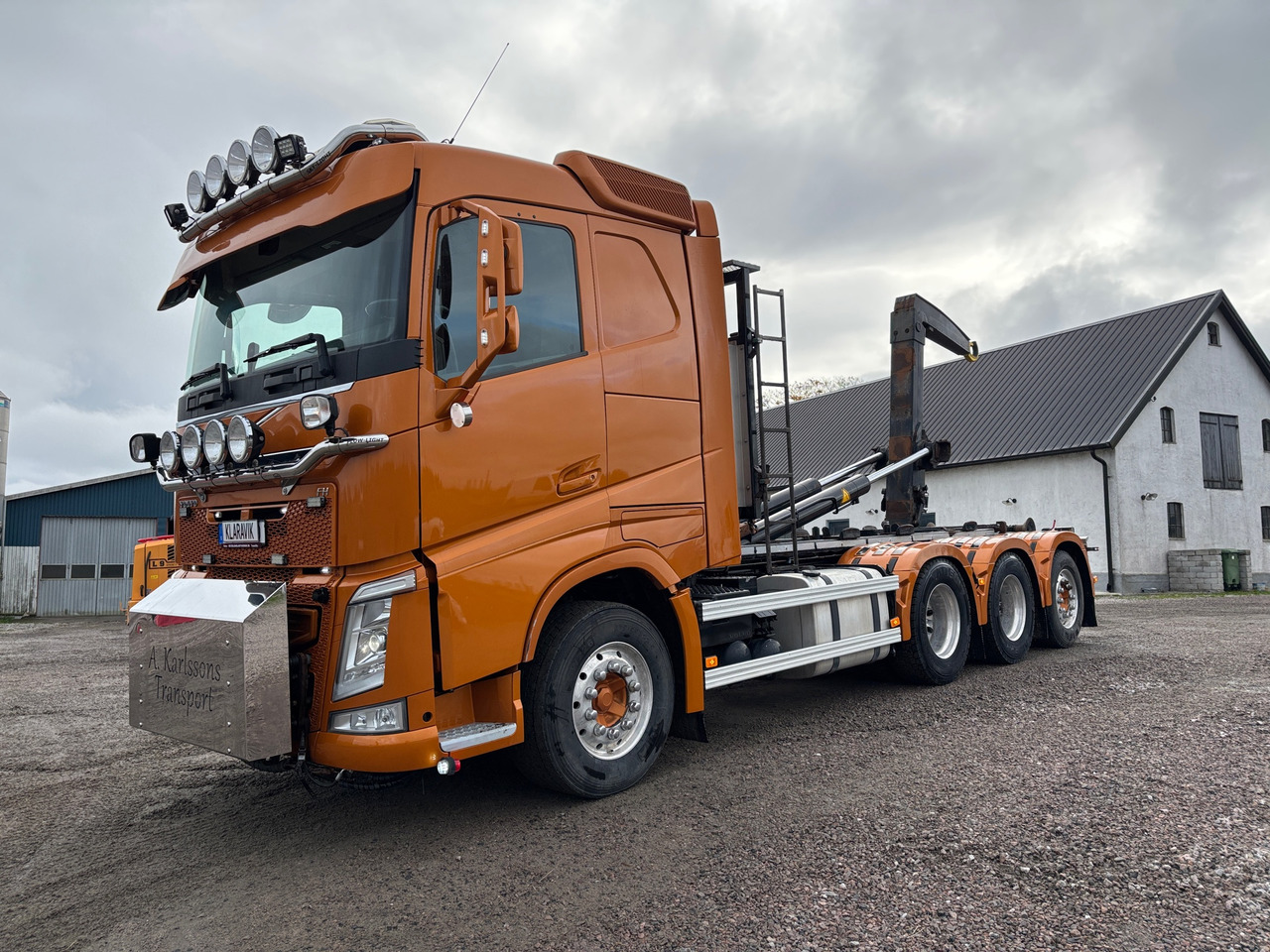 Volvo FH 540 - 吊钩升降车:图1 Volvo FH 540 - 吊钩升降车:图1