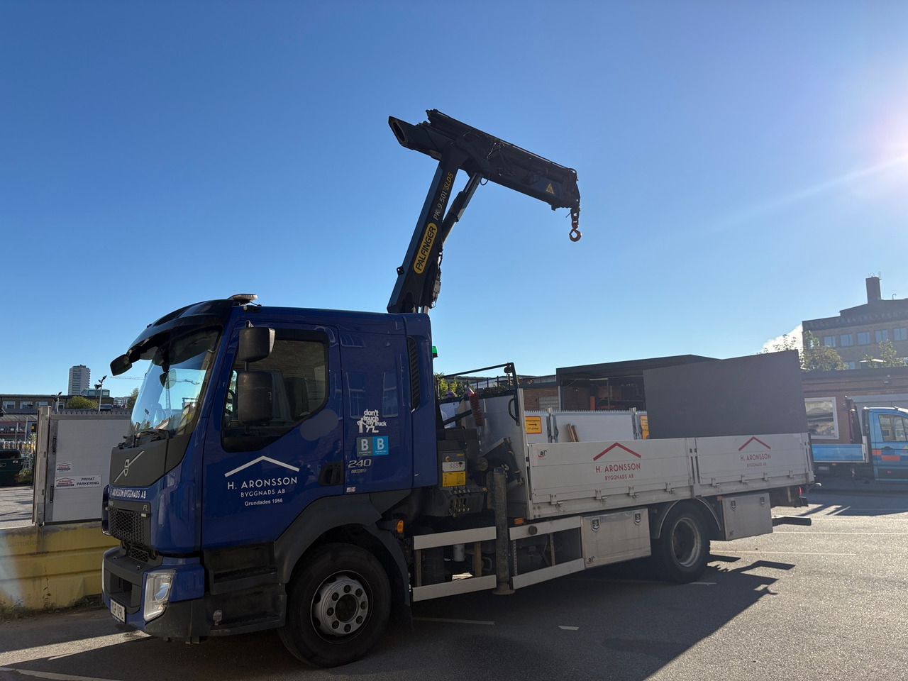 Volvo FL 240 Euro 6 - 起重车:图1 Volvo FL 240 Euro 6 - 起重车:图1