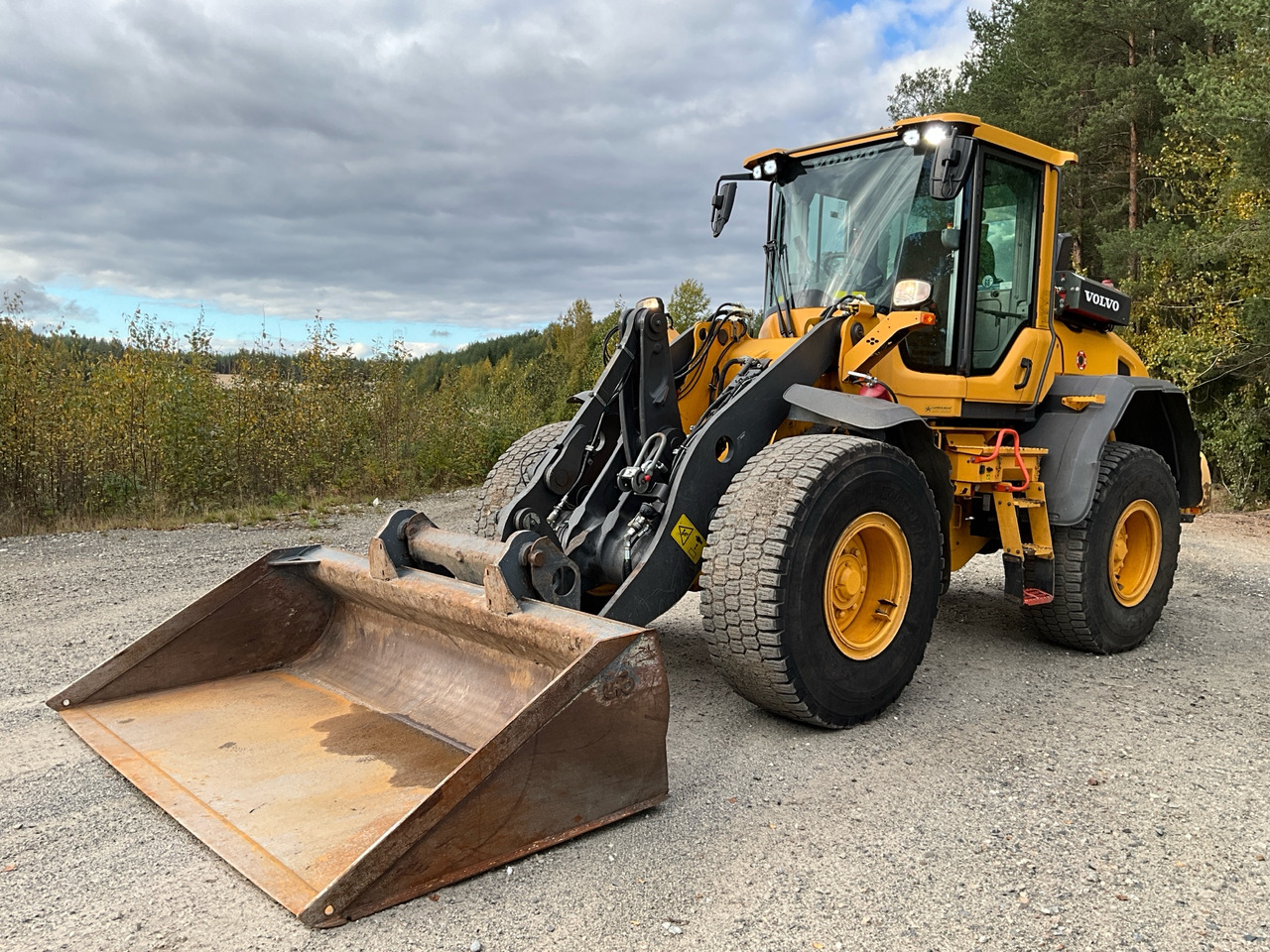 Volvo L60H - 轮式装载机:图1 Volvo L60H - 轮式装载机:图1