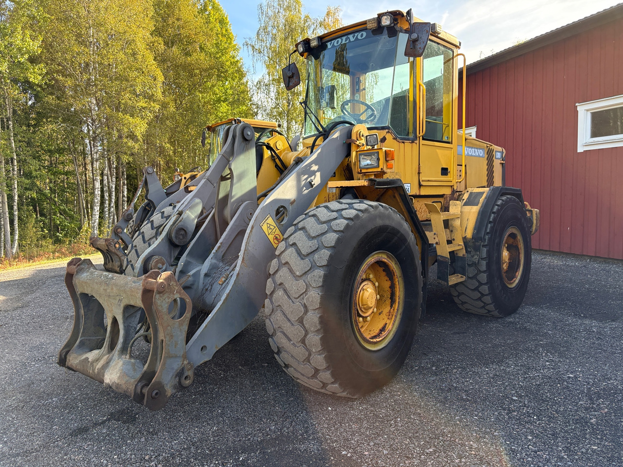 Volvo L70D - 轮式装载机:图1 Volvo L70D - 轮式装载机:图1