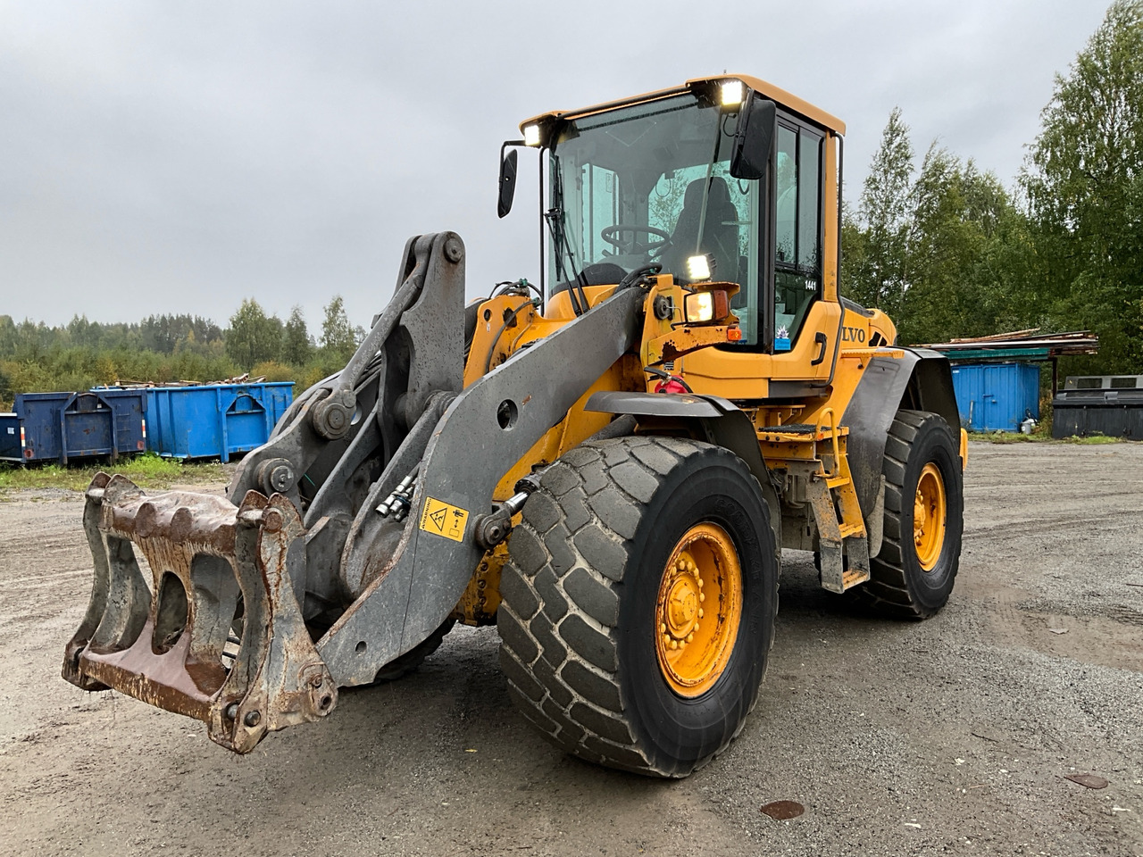 Volvo L70F - 轮式装载机:图1 Volvo L70F - 轮式装载机:图1