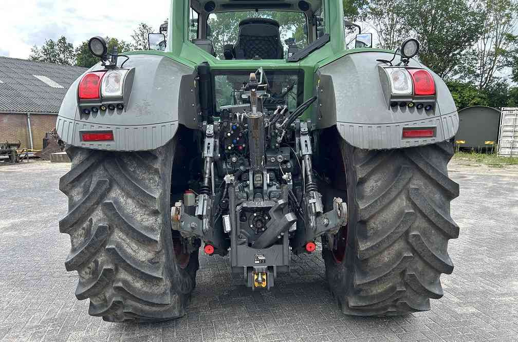 Fendt 828 vario profi scr - 拖拉机:图3 Fendt 828 vario profi scr - 拖拉机:图3