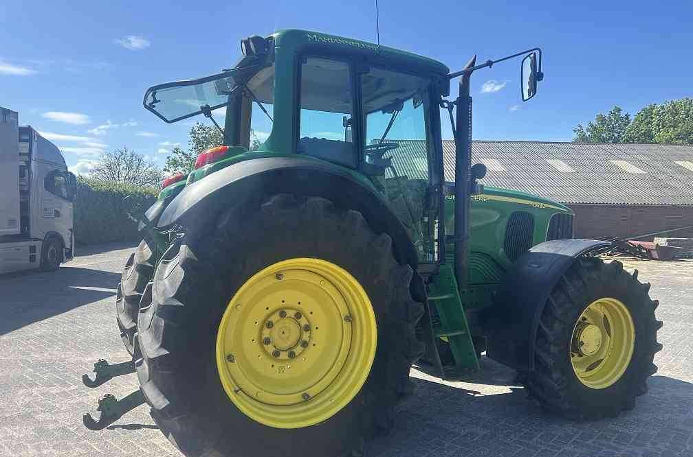 John Deere 6820 premium autopower - 拖拉机:图4 John Deere 6820 premium autopower - 拖拉机:图4