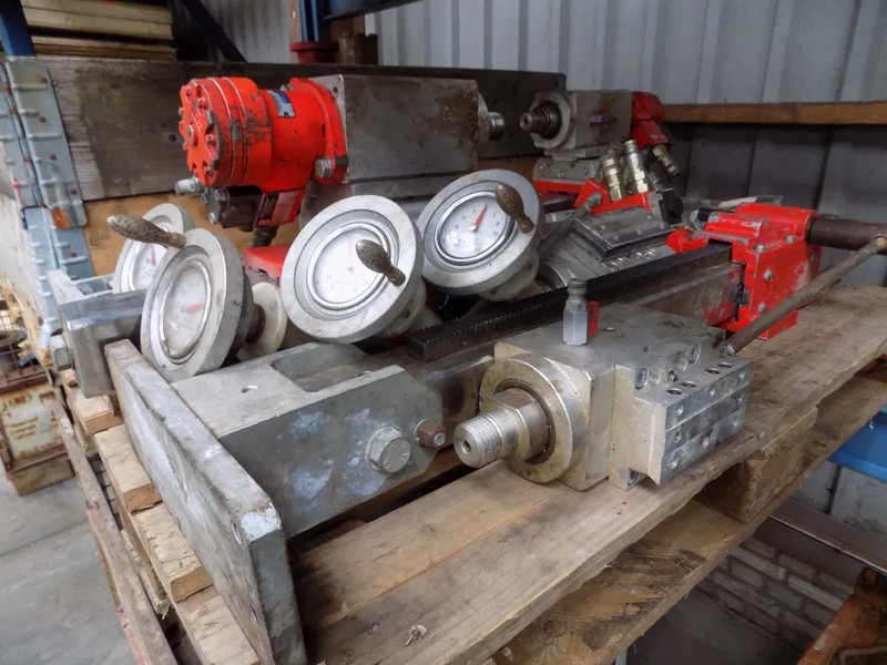 Diversen andamas hydro unit kernboor - 钻机:图3 Diversen andamas hydro unit kernboor - 钻机:图3